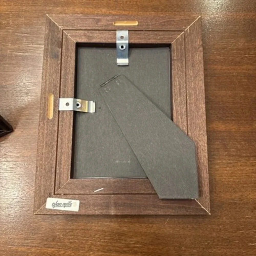 Vintage Olan Mills 5”x7” Solid Wood Picture Frames Set Of 2